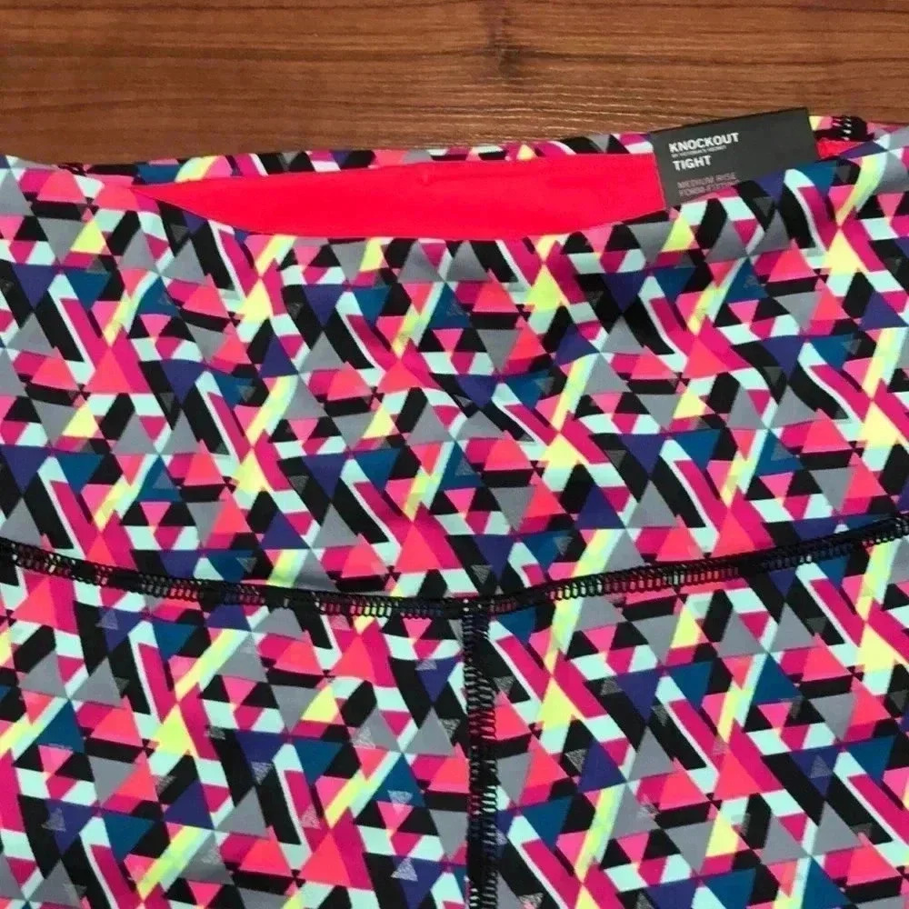 Victoria Secret Geo Knockout Leggings, XS - Picture 5 of 10